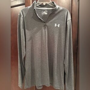 Under Armour men’s grey size medium quarter zip pullover